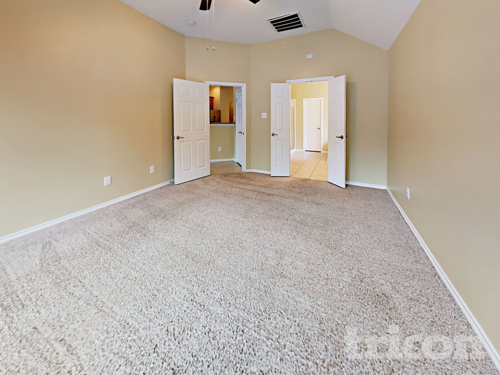 Building Photo - 8622 Granville Dr