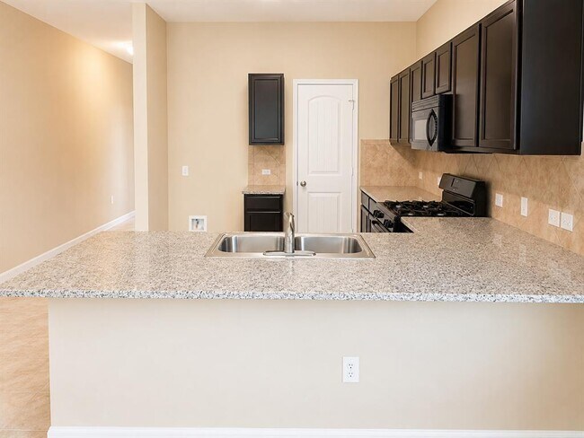 Building Photo - 1707 Atlantica St