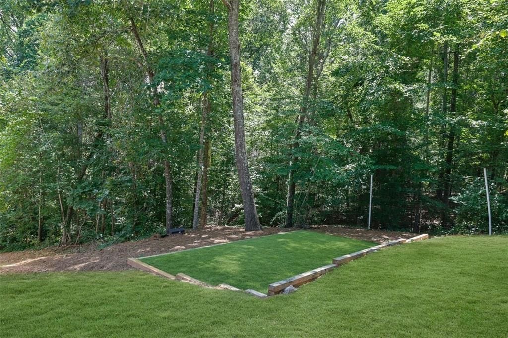 Building Photo - 6181 Shoreland Cir