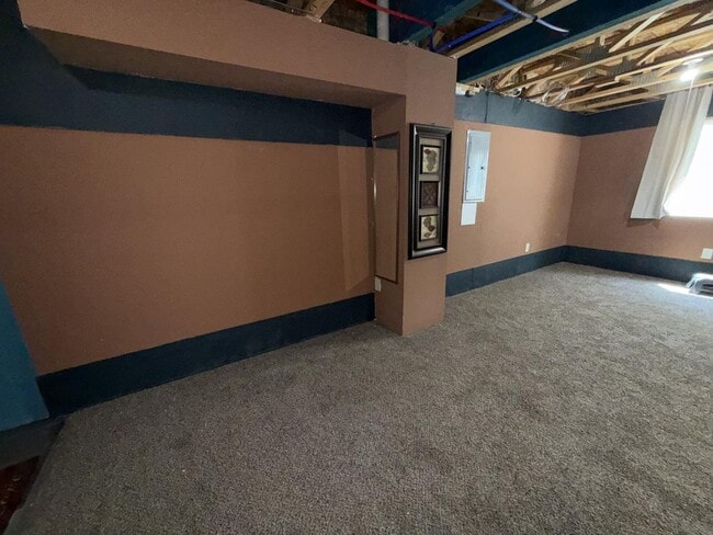 Building Photo - Beautiful 3 Bedroom / 2.5 Bath for Rent in Maryland Heights !