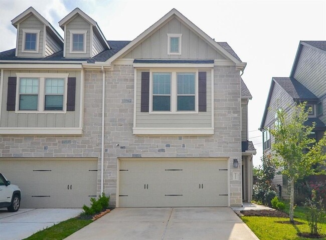 Primary Photo - 5203 Pr Ter Ln