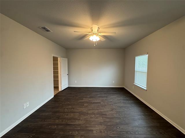 Building Photo - 7948 Oaktown Dr