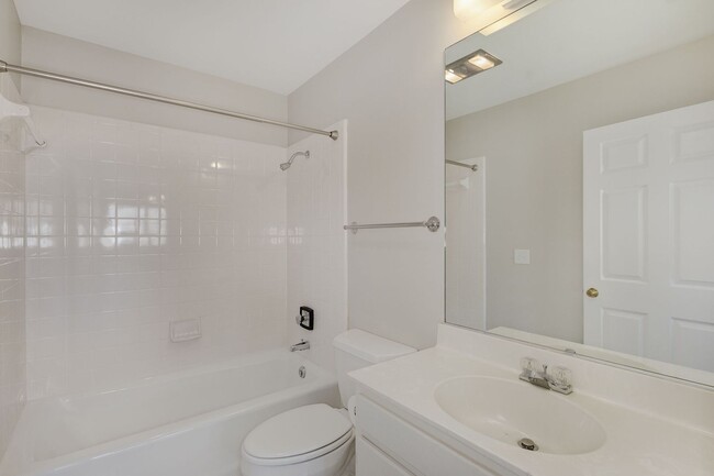 Building Photo - # Serene Living Near Travelers Rest