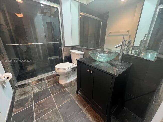 Building Photo - 1111 Crandon Blvd