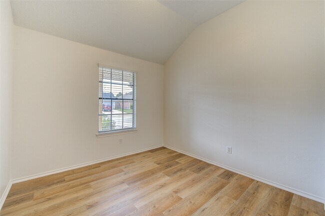 Building Photo - 18418 Arbormont Dr