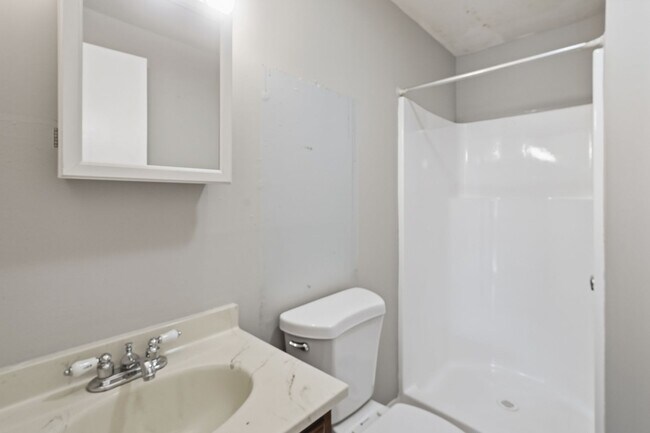 Building Photo - 26 Old West Brookfield Rd