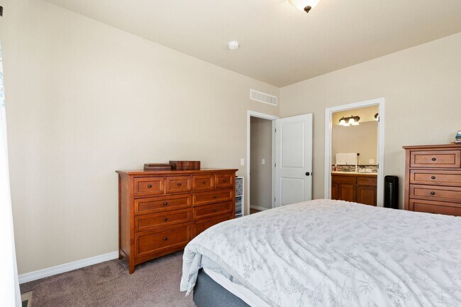 Building Photo - Charming Rigden Farm Home - 3 Bedrooms, 2 Bath, 2-Car Garage