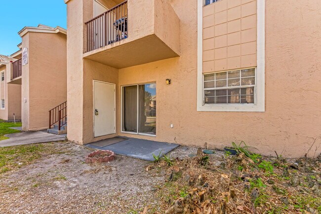 Building Photo - 2331 NW 96th Terrace