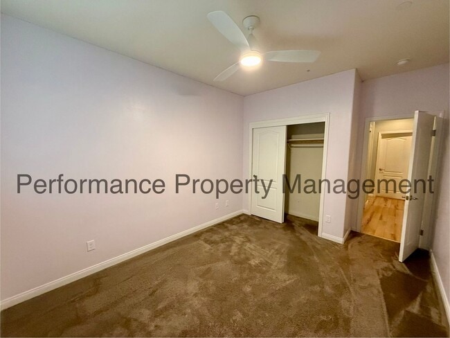 Building Photo - Spacious 4 Bed/2 Bath S Bakersfield Home w/ RBP & $0 Deposit Option