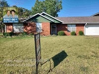Building Photo - 6840 NW Willow Springs Dr