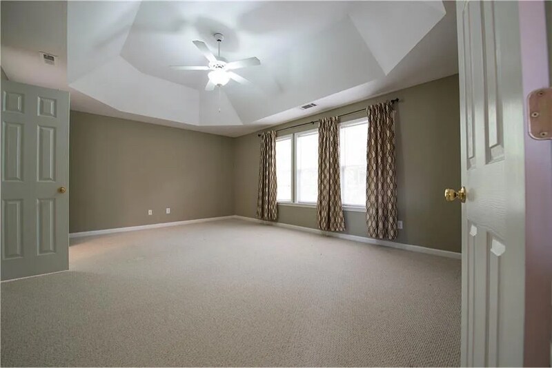 Building Photo - 3733 Roxtree Trace Dr NE