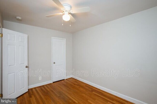 Building Photo - 2110 Coralthorn Rd