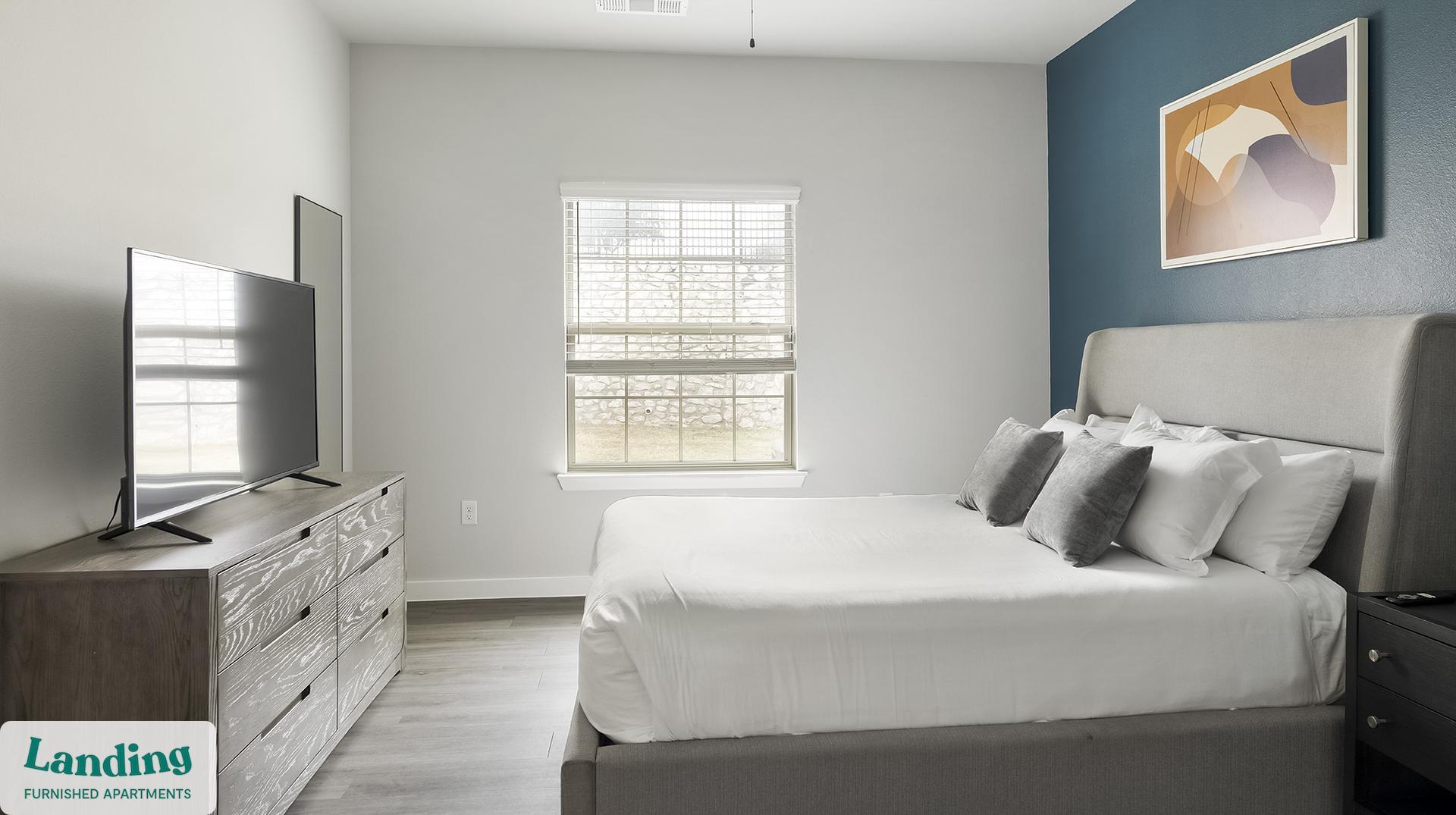 Building Photo - 8200 Clarksprings Dr