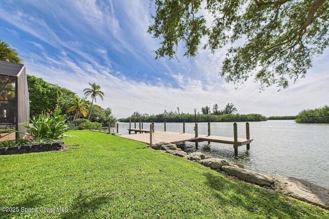 Building Photo - 778 Nassau Rd