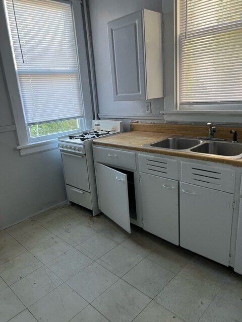 Building Photo - 3024 Garland Ave