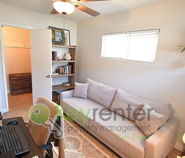 Building Photo - Traditional Duplex in Lemon Grove | Minutes from CA-94 FWY Acces
