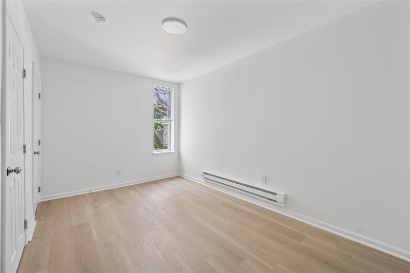 Building Photo - 230 N 61st St
