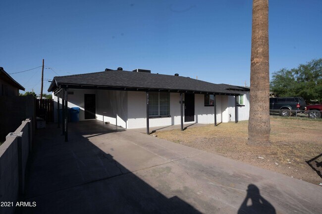 Building Photo - 4724 W Monterosa St