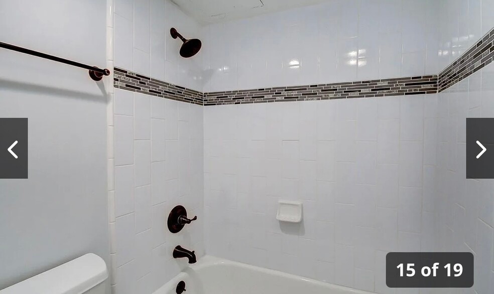 Building Photo - 888 N Logan St