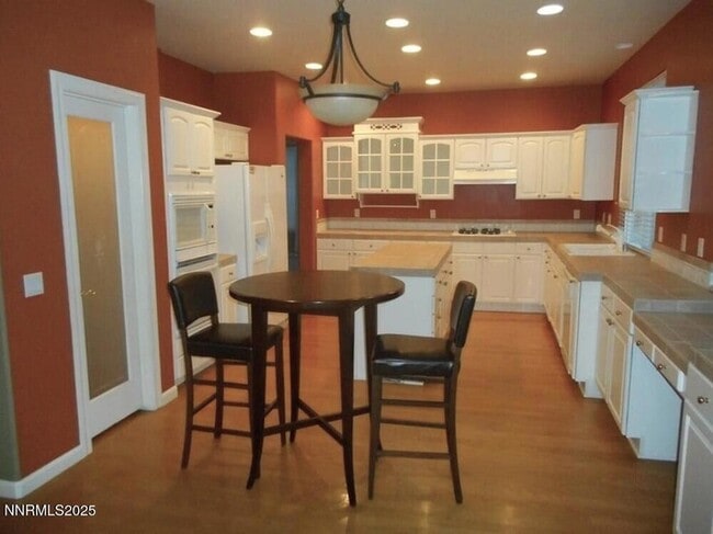 Building Photo - 6710 Cinnamon Dr