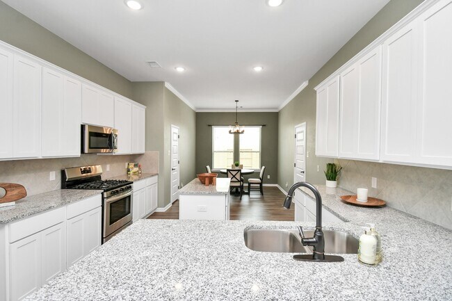 Building Photo - 395 Hunter Rnch Wy