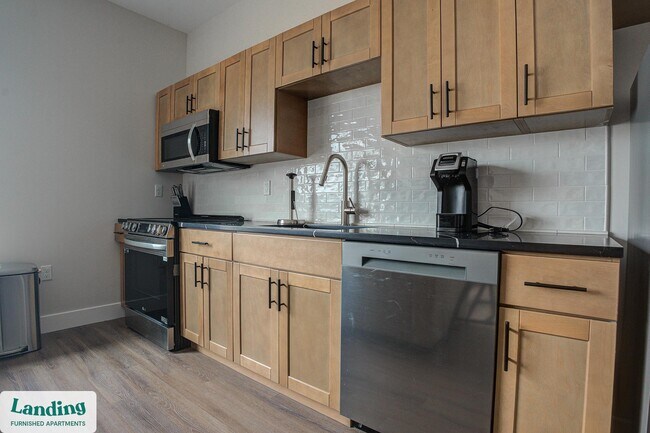 Building Photo - 1999 E Boston St