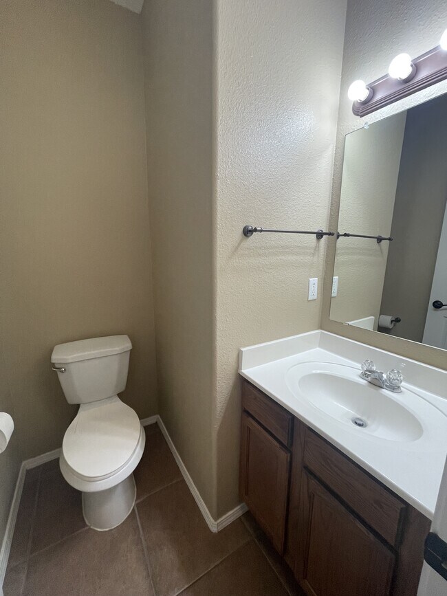 Building Photo - 5659 Bald Eagle Rd NW