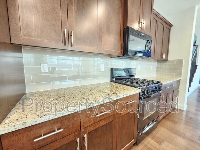 Building Photo - 17894 Amador Dr