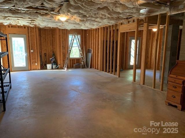 Building Photo - 14 Dianthus Dr
