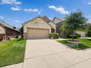 Building Photo - 9929 Pronghorn Rd