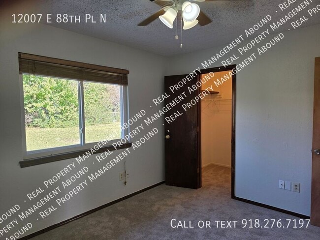 Building Photo - 12007 E 88th Pl N