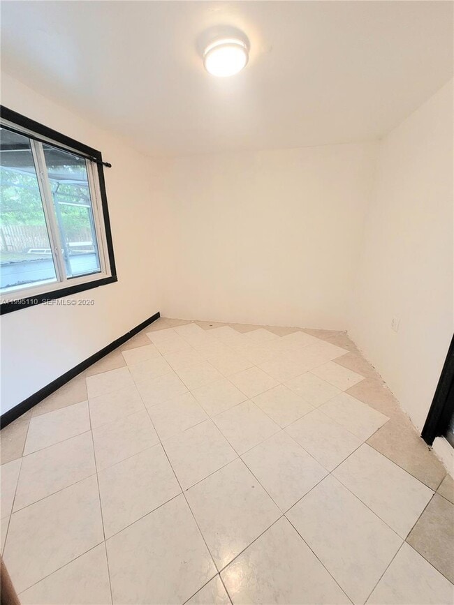 Building Photo - 22028 Acapulco Ct