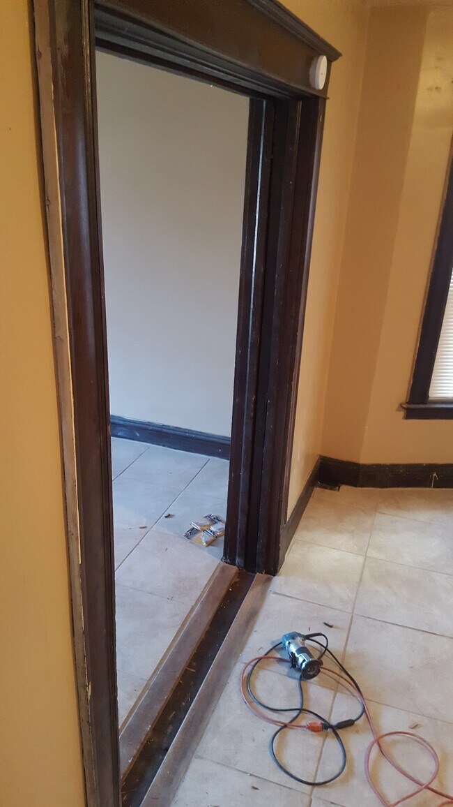 Building Photo - 459 9th St