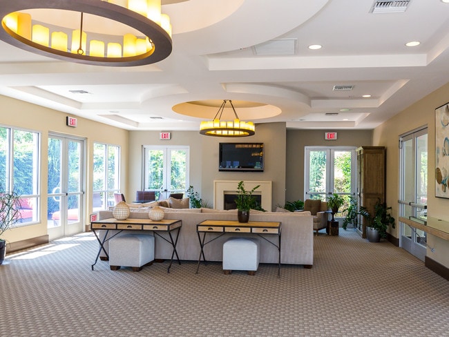 Building Photo - 5423 Ocean