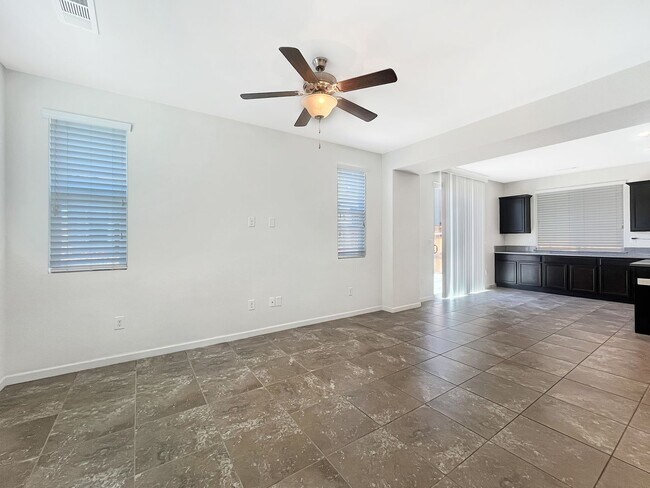 Building Photo - Super Desirable Wingfield Springs Single-Story 3 Bd 2-Car Garage