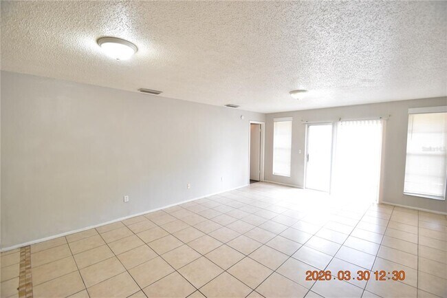 Building Photo - 2014 E Linebaugh Ave.