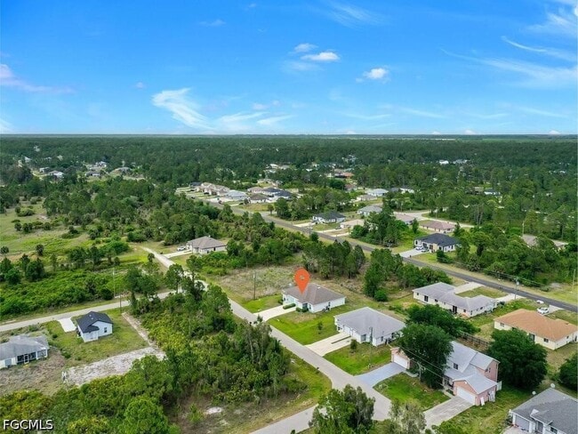 Building Photo - 849 Bedford Dr