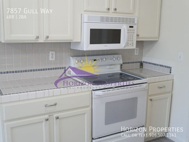 Building Photo - 7857 Gull Way