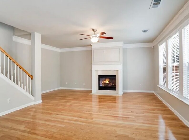 Building Photo - 4087 Kingsley Park Ct