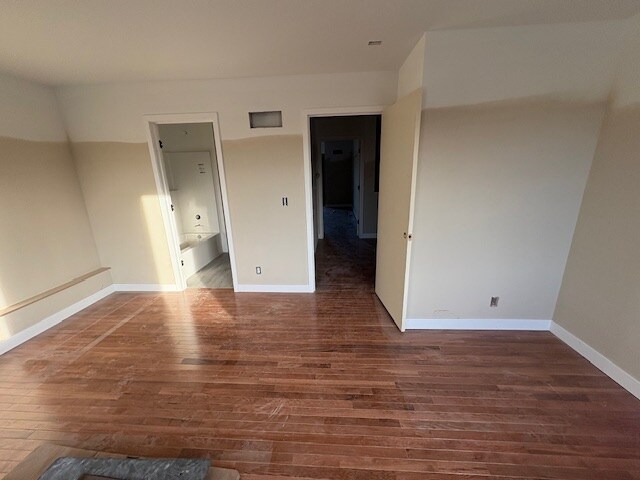 Building Photo - 300 N Independence St