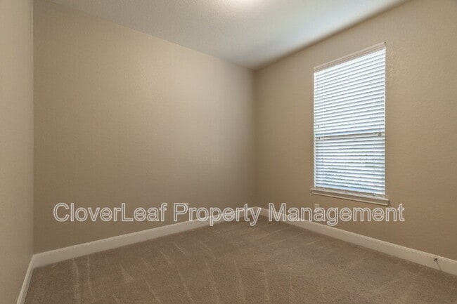 Building Photo - 693 Pond Springs