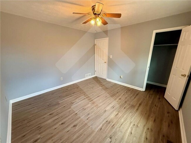 Building Photo - 4502 Alder Ln