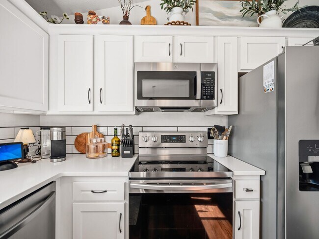 Building Photo - Furnished 3-Bedroom Home in Spokane Valley – Comfortable & Move-In Ready