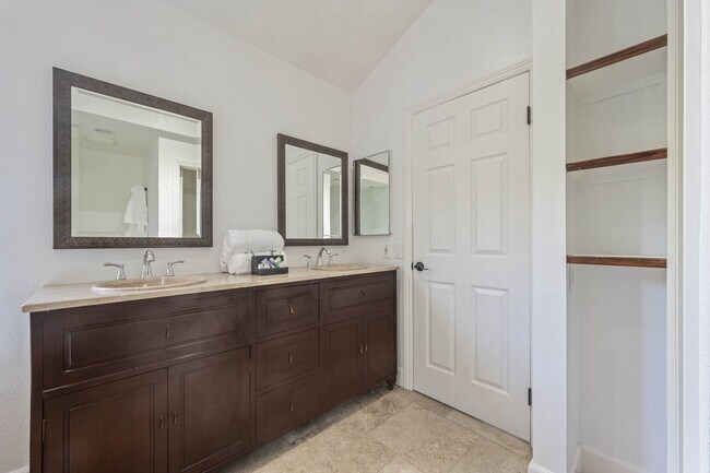 Building Photo - 27813 Firebrand Dr