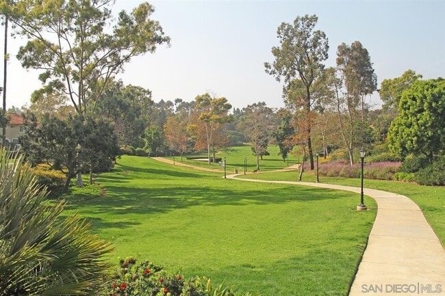 Building Photo - 7628 Palmilla Dr