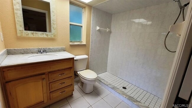 Building Photo - 732 Sinclair Terrace