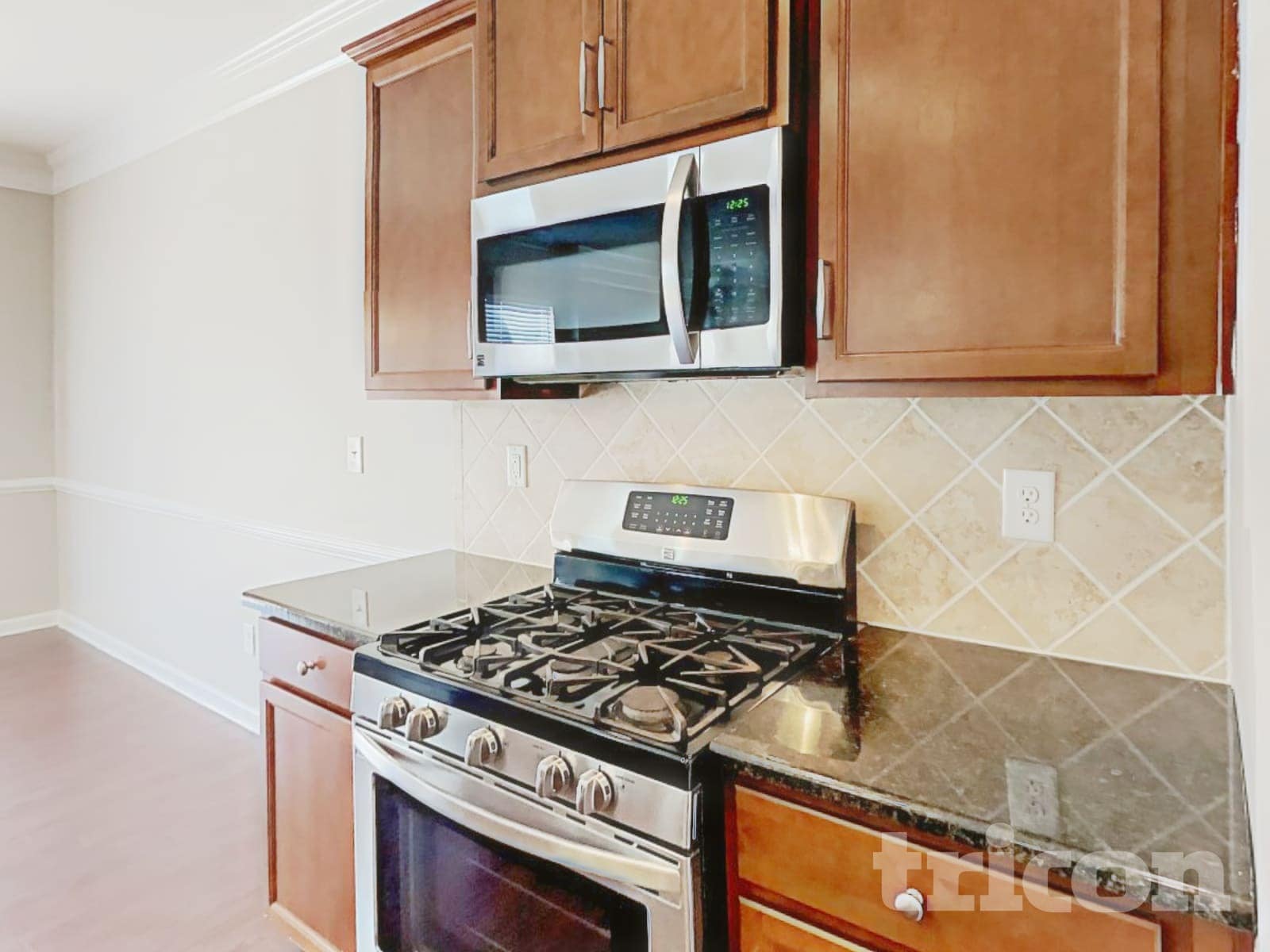 Building Photo - 2906 San Saba St