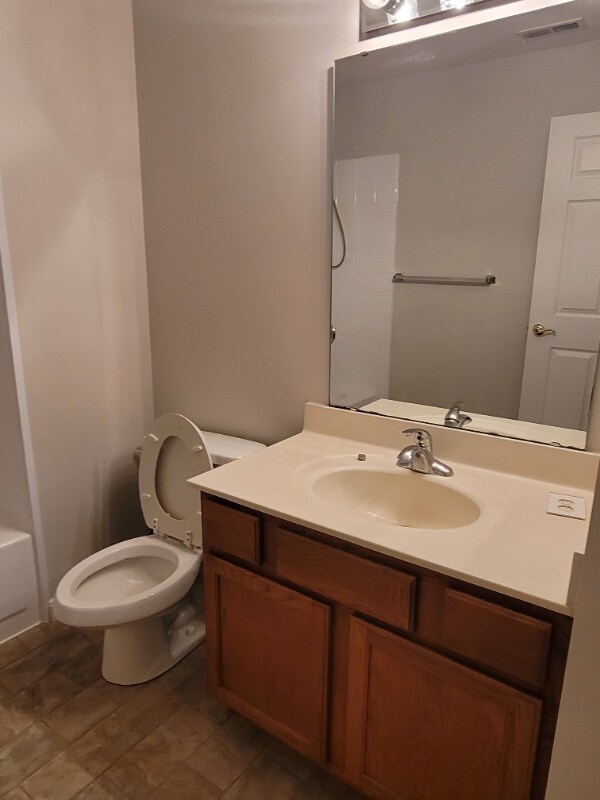 Building Photo - 9802 Legends Creek Dr