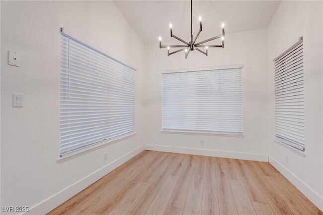 Building Photo - 8608 Highacre Dr