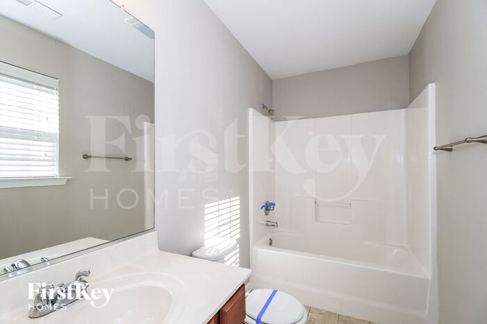 Building Photo - 5615 Misty Hill Cir